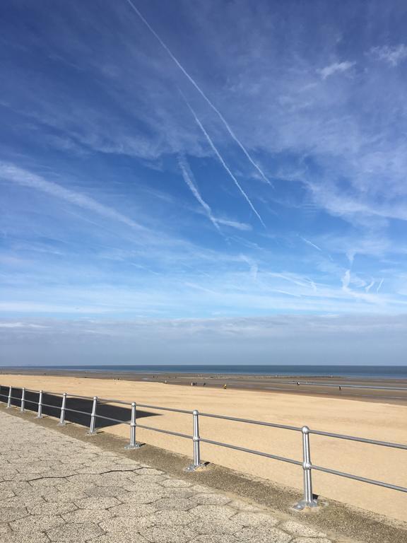 Au Gre Du Vent Appartement Koksijde Buitenkant foto