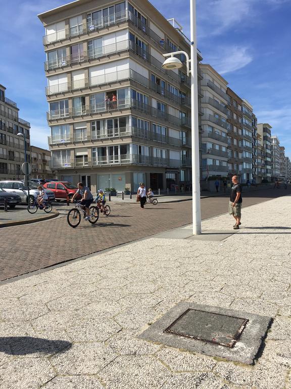 Au Gre Du Vent Appartement Koksijde Buitenkant foto